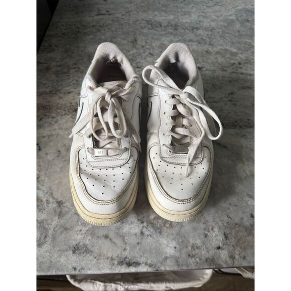 Nike Air Force One 6.5 M/8.5W - Picture 2 of 7